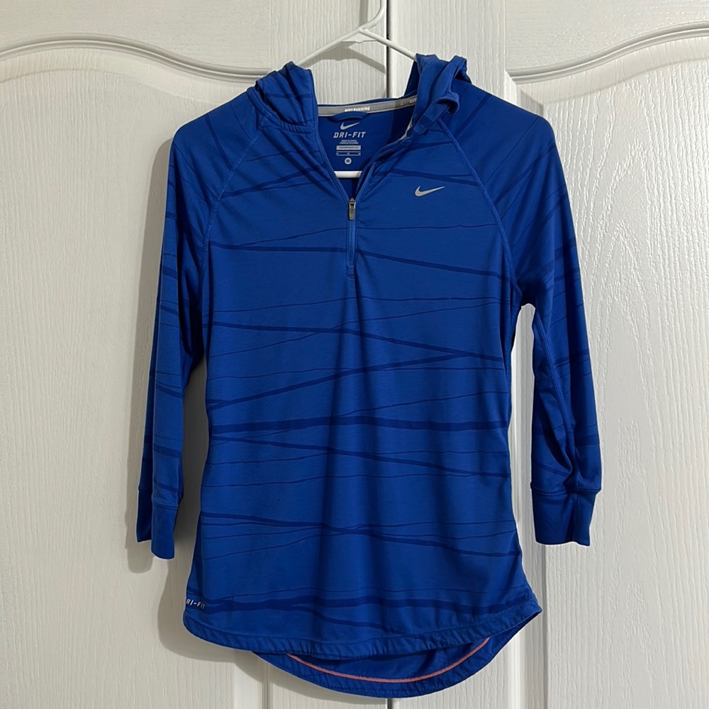 Nike Dri-fit Running 3/4 sleeve zip front hoodie